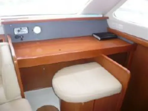 Used Sail Catamaran for Sale 2007 Leopard 46  Layout & Accommodations Image Gallery